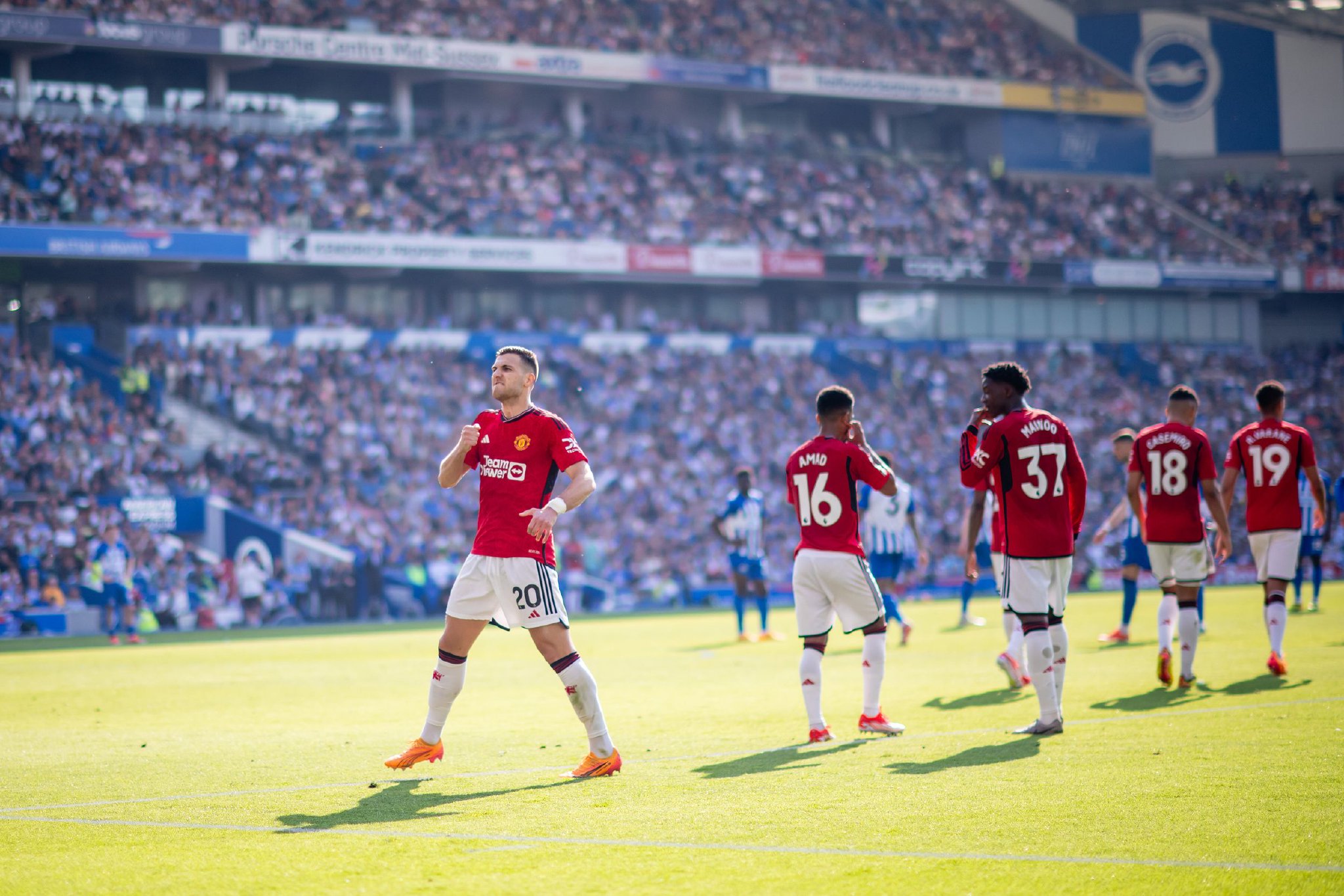 顶级联赛中 顶级联赛中